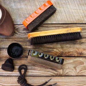 Women’ Shoe Cleaning and Polish