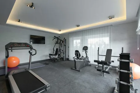 1 Gym Room Carpet Cleaning – Furnished